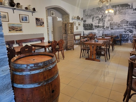 Restaurace U Džbánu[1].jpg